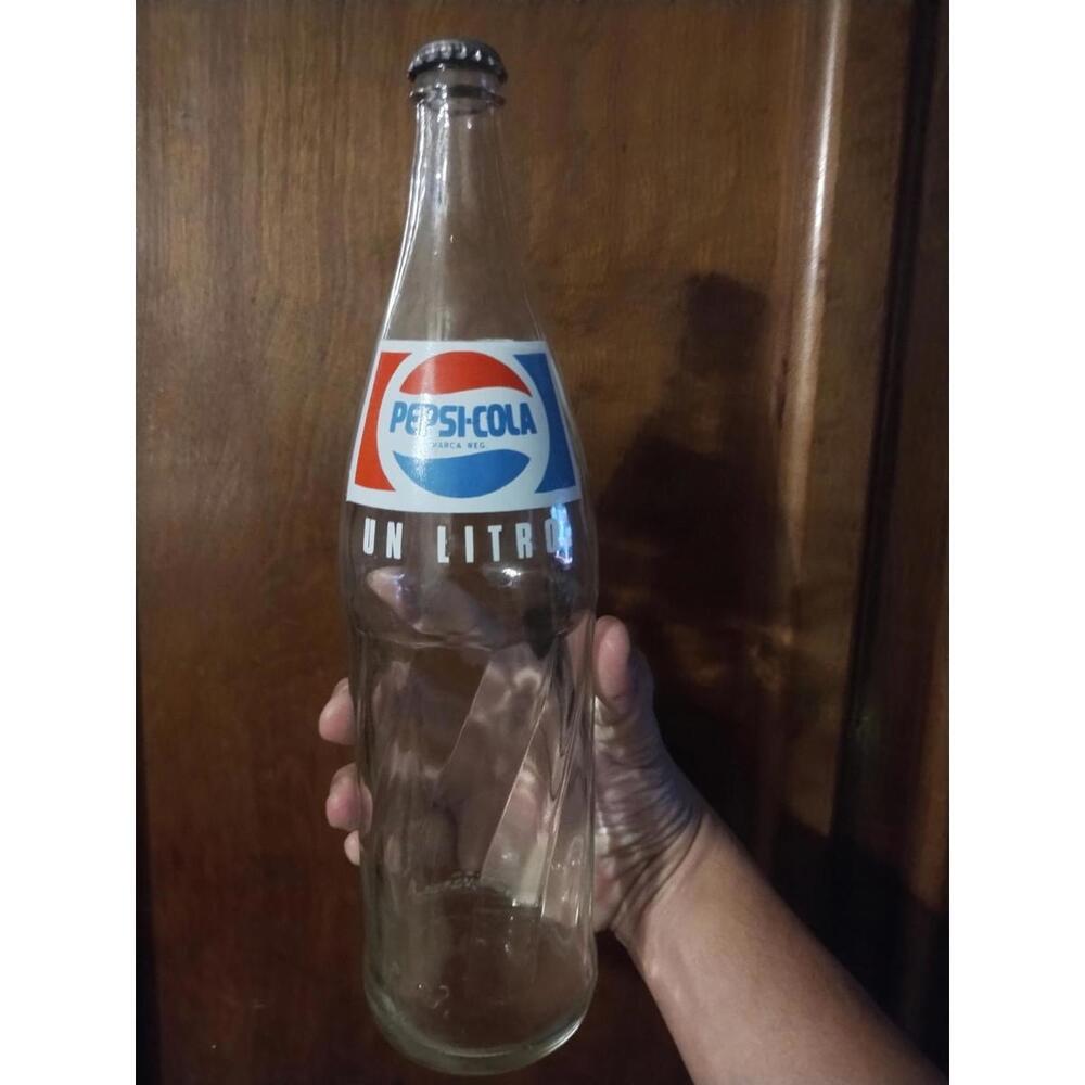 Vintage Mexican Pepsi empty bottles‎ liter and half liter
